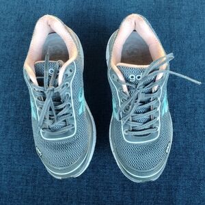 Gdefy Gravity Defyer Mighty Walk Women’s Shoes US Size 7.5 Gray/Salmon.